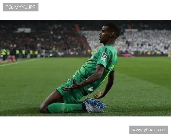 伊萨克在多特蒙德失败原因:战术适配与机会把握分析