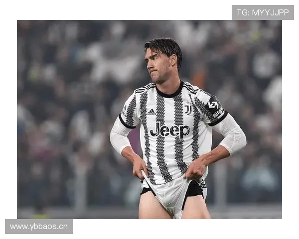 面对顶级中卫：弗拉霍维奇如何完成终结