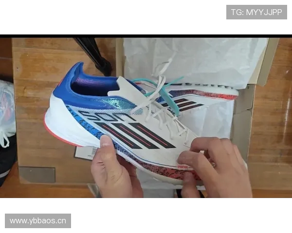 孙兴慜今天穿的球鞋，普通人半年工资都买不起吧？