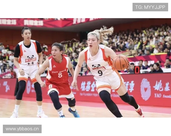 鲍春来退役后住的别墅，比他打球时广告拍的还多